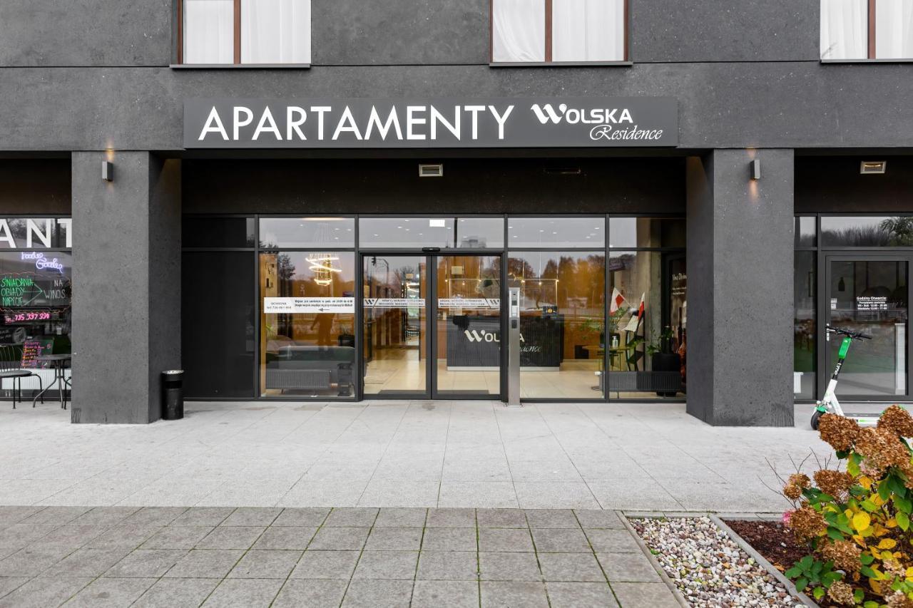 Wolska Residence Apartments With Parking By Noclegi Renters Warsawa Bagian luar foto